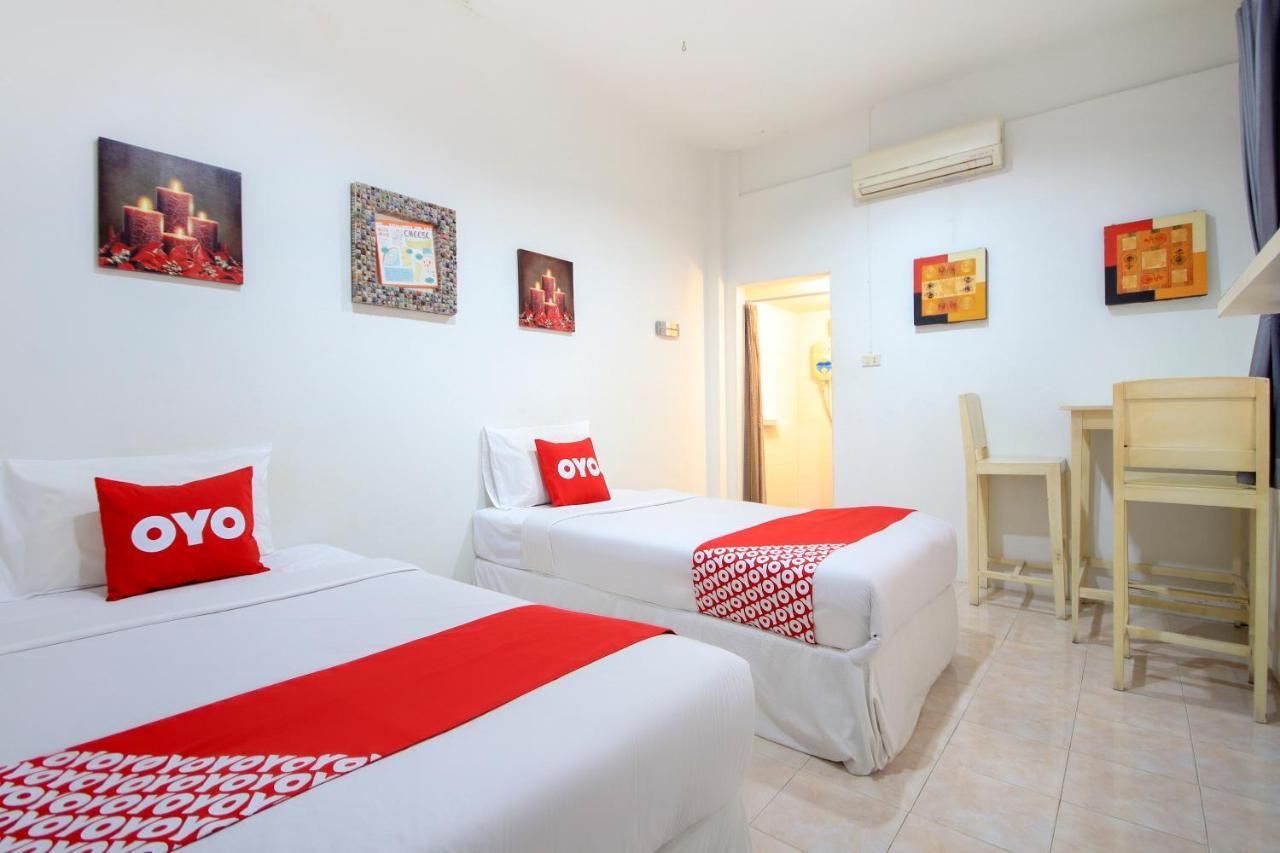 Oyo 1054 Phuket Backpacker Hostel Eksteriør billede