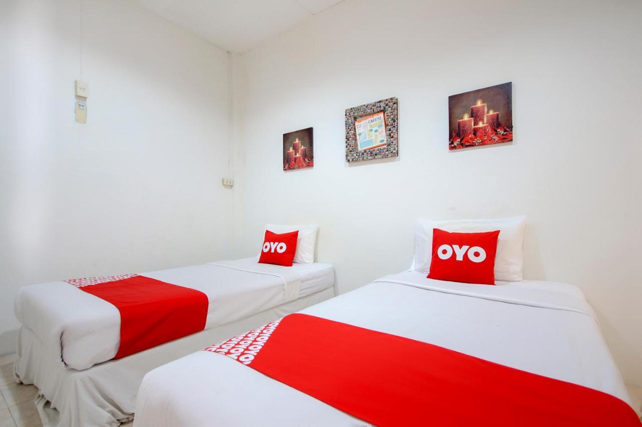 Oyo 1054 Phuket Backpacker Hostel Eksteriør billede
